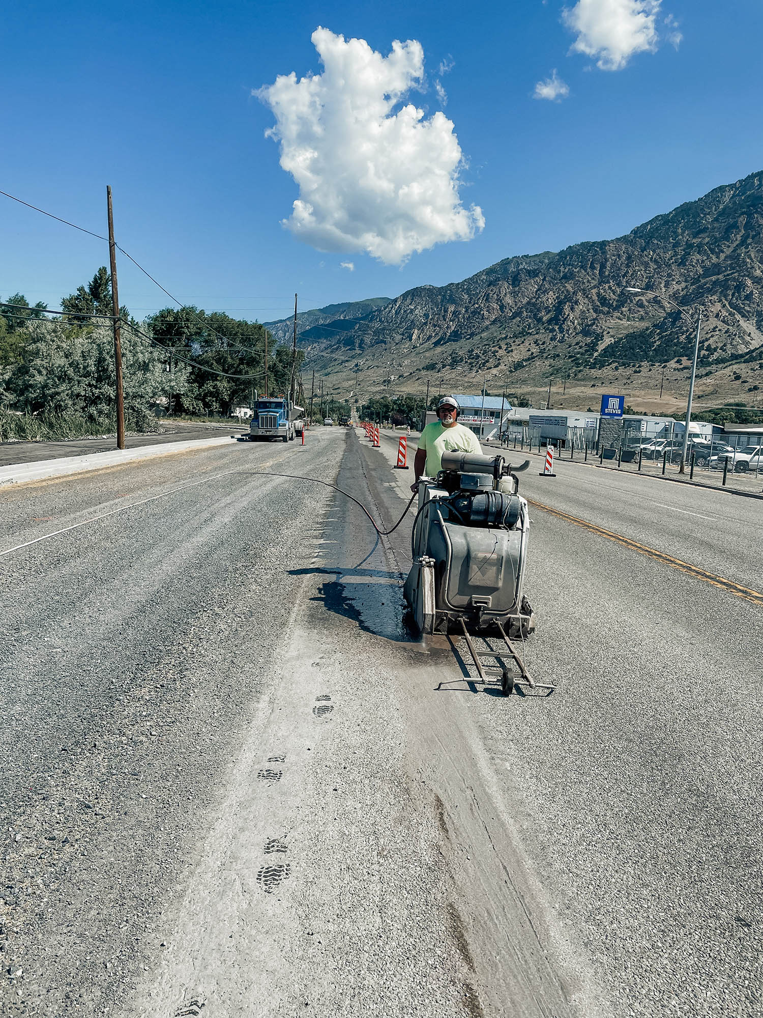 Asphalt Cutting